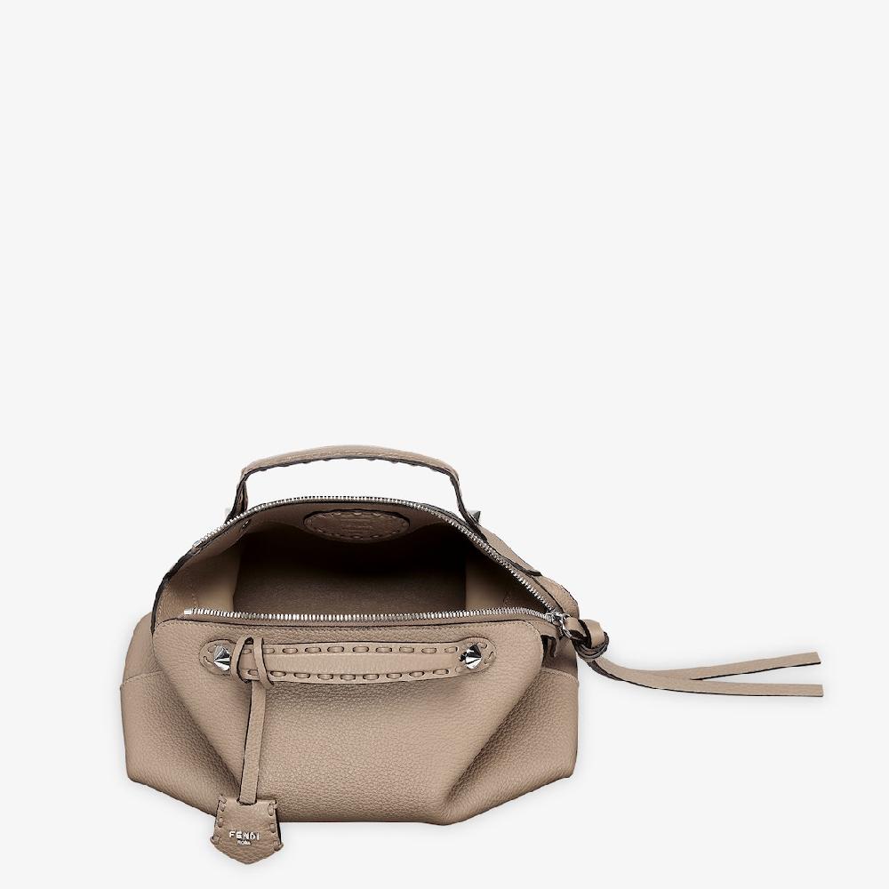 Fendi By The Way Selleria mediano ÚLTIMAS EDICIONES
