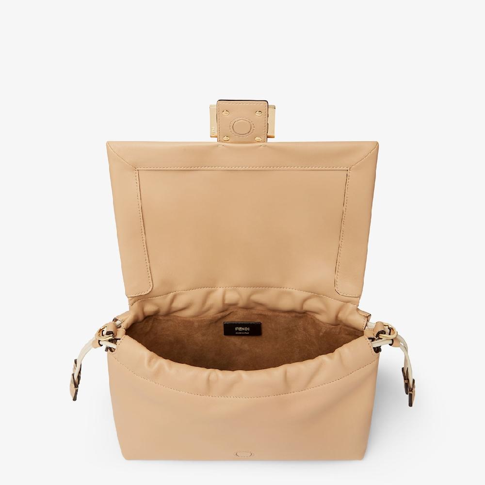 Fendi Mamma Baguette Medium Libre de impuestos