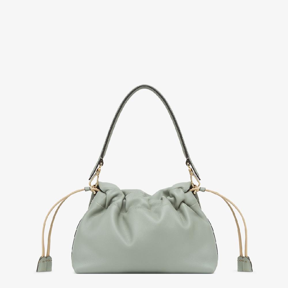 Fendi Mamma Baguette Medium Última moda