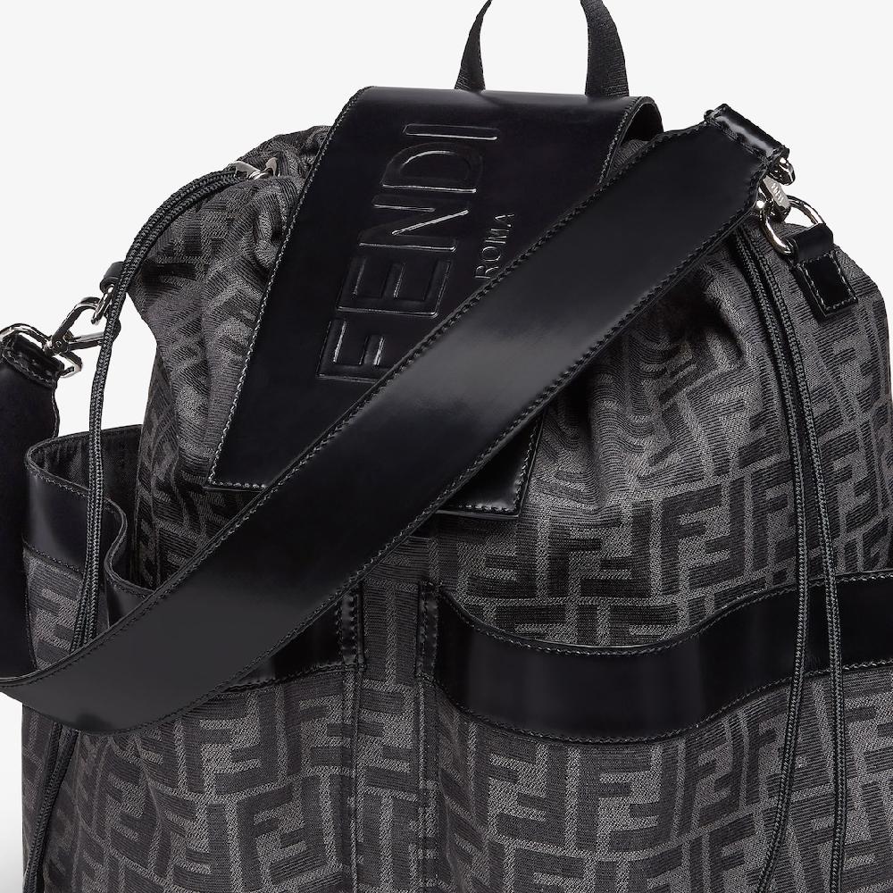 Fendi Fendi Strike grande Rebajas de fábrica
