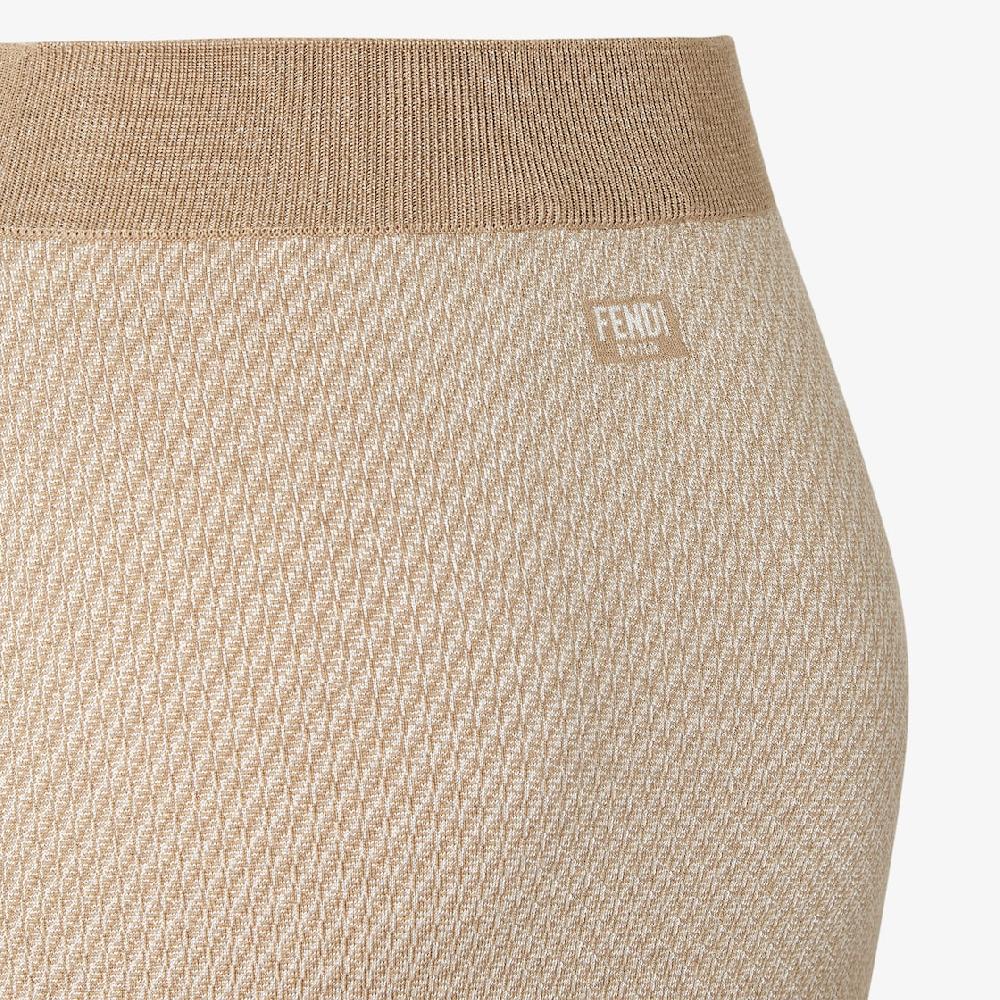 Fendi Falda Último día