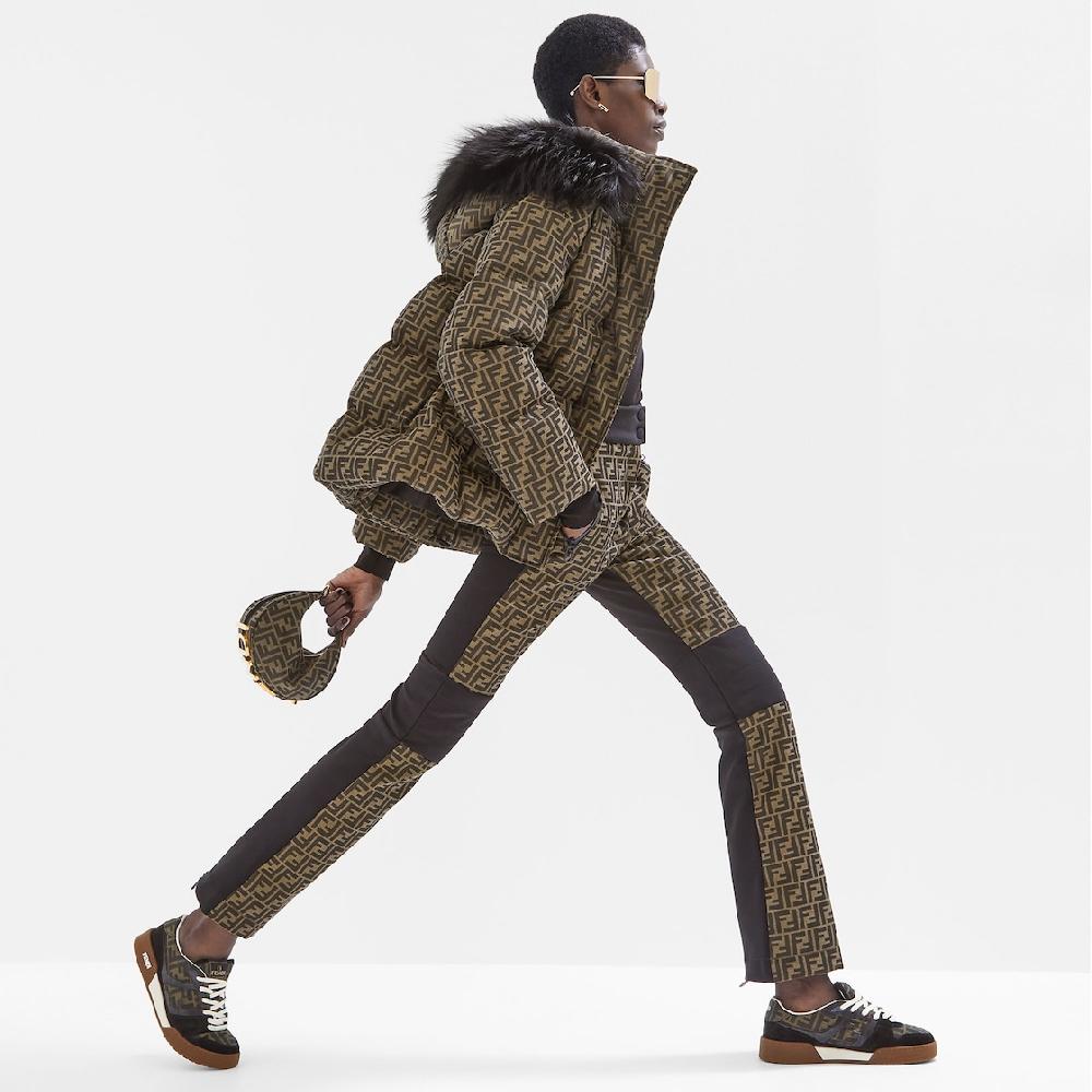 Fendi Fendi Match Solo hoy