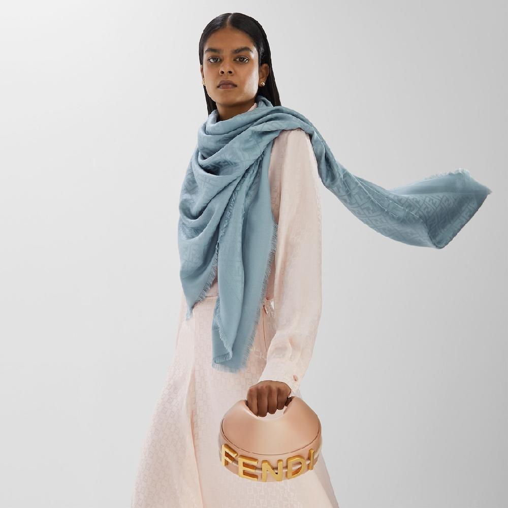 Fendi Chal FF Tienda