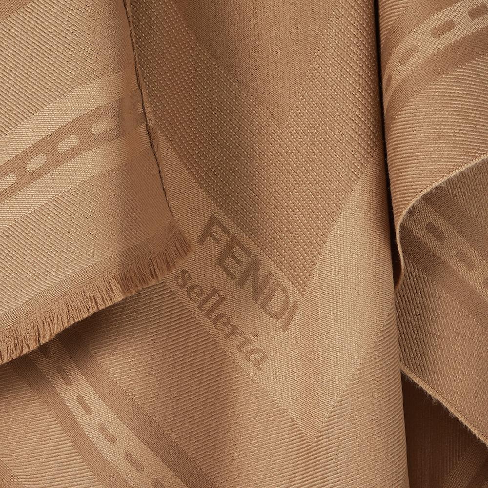 Fendi Poncho Rebajas online