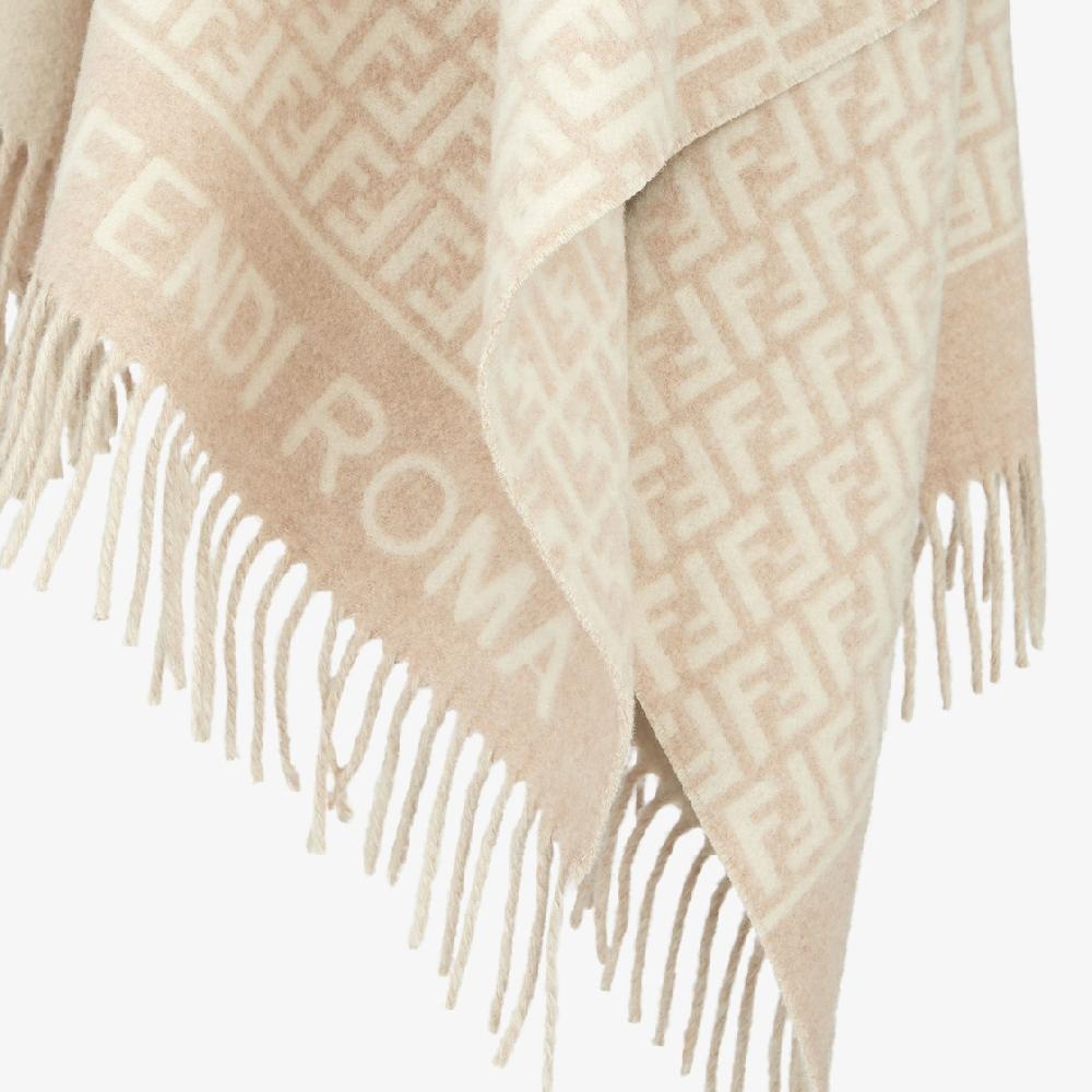 Fendi Poncho Envío gratis