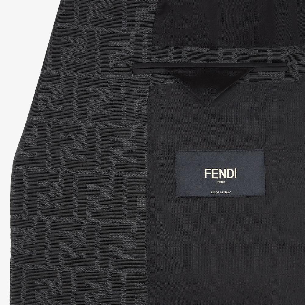 Fendi Chaqueta Solo queda un día