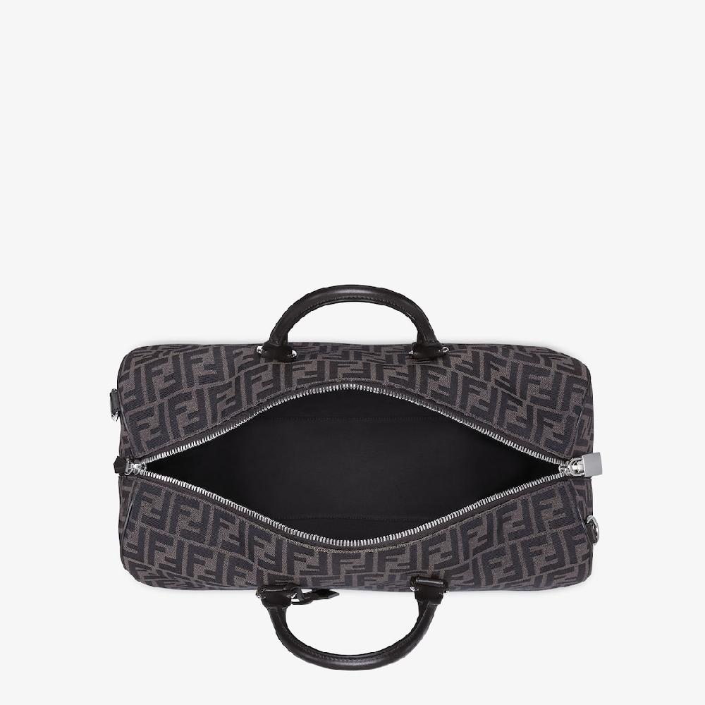 Fendi Bolsa de viaje mediana Ofertas de temporada