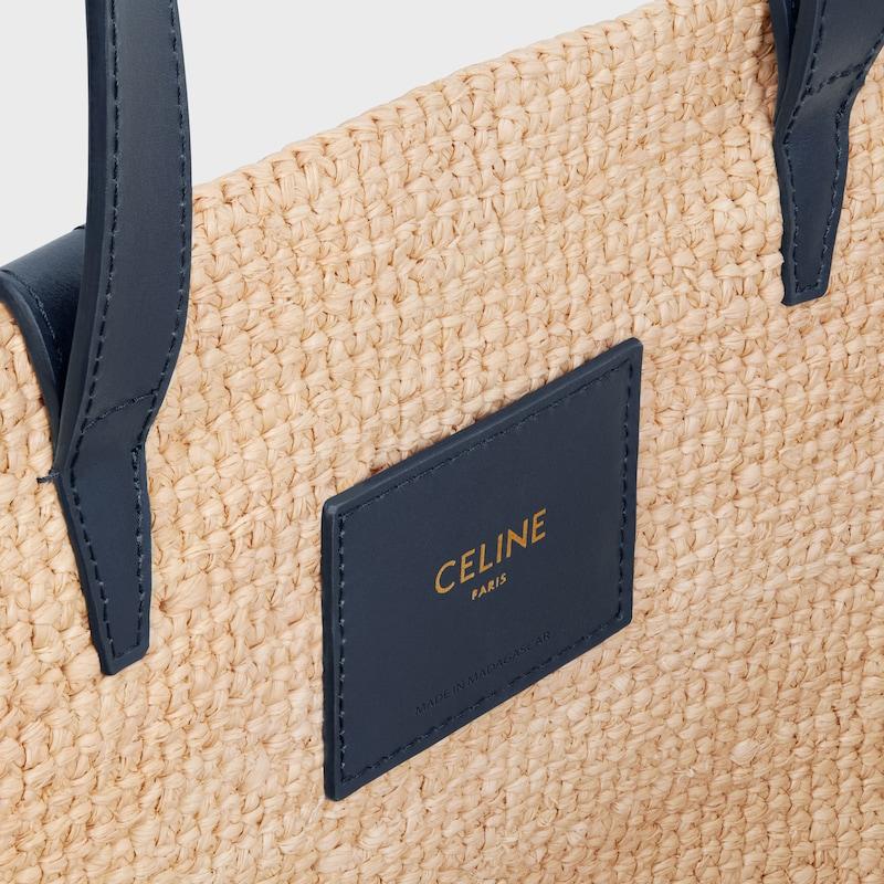 Celine BOLSO TRIOMPHE CELINE CLASSIC PANIER MEDIANO DE RAFIA Y PIEL DE BECERRO Última moda