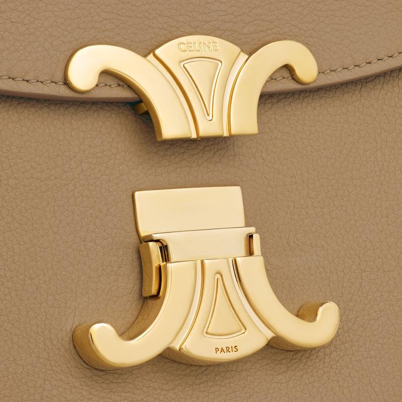Celine BOLSO NINO MEDIANO DE PIEL DE BECERRO FLEXIBLE CON TEXTURA GRANULADA En línea