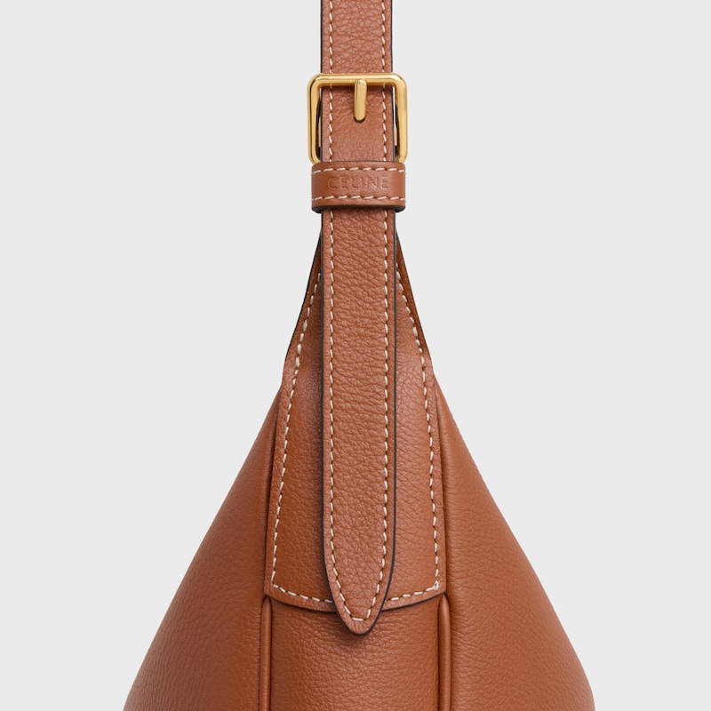 Celine BOLSO HELOÏSE PEQUEÑO DE PIEL TRIOMPHE Y PIEL DE BECERRO FLEXIBLE CON TEXTURA GRANULADA Devoluciones gratuitas