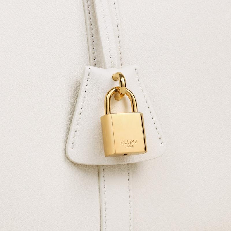 Celine BOLSO BOSTON GRANDE DE PIEL DE BECERRO FLEXIBLE CON TEXTURA GRANULADA Outlet