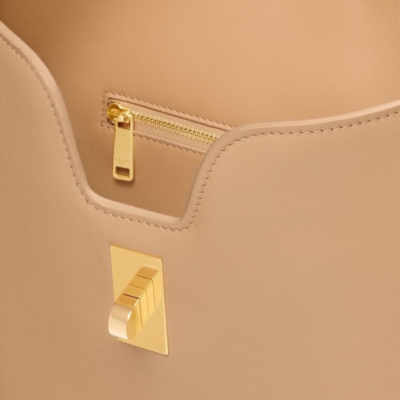 Celine BOLSO CAMILLE 16 MEDIANO DE PIEL DE BECERRO LISA Rebajas