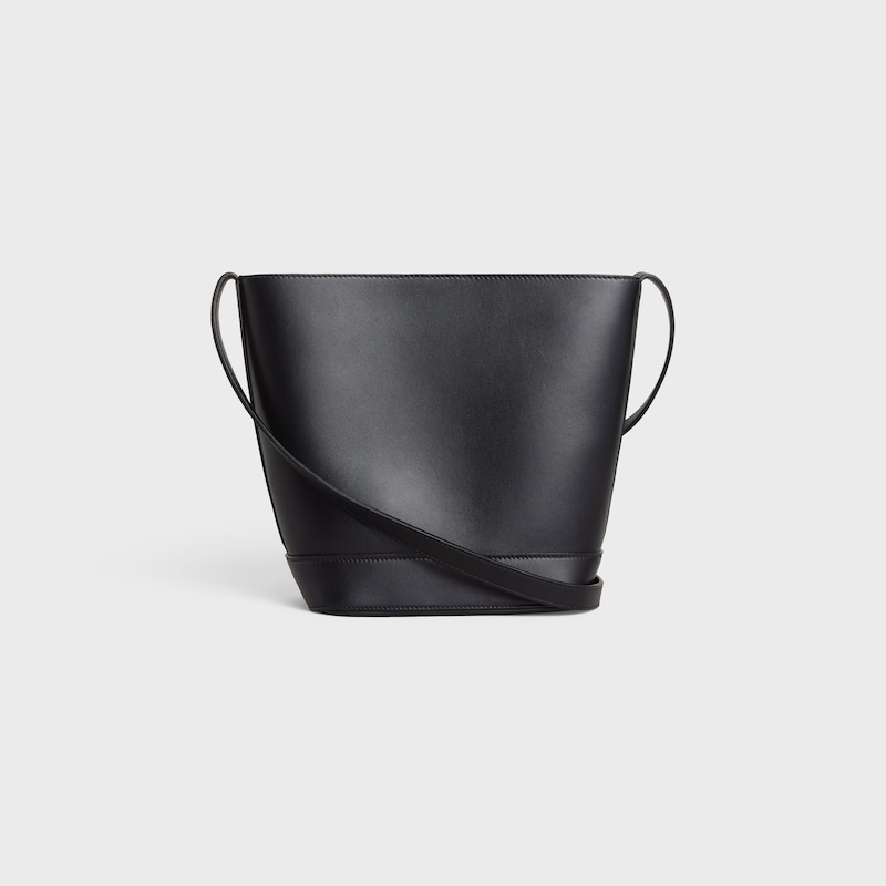 Celine BOLSO CUBO PEQUEÑO DE PIEL TRIOMPHE DE PIEL DE BECERRO LISA Liquidación