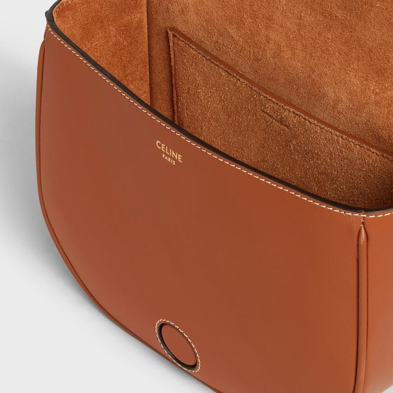 Celine BOLSO FOLCO DE PIEL TRIOMPHE de piel de becerro lisa Descuentos del mes