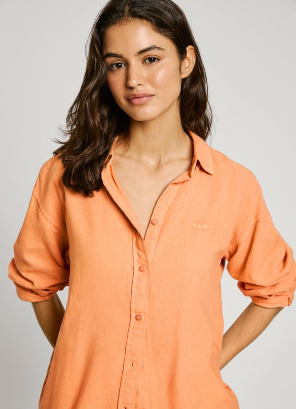 Pepe Jeans camisa logo bordado fit relaxed En oferta