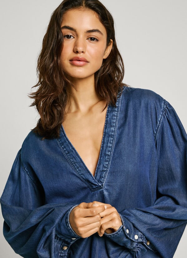 Pepe Jeans blusa denim cuello pico Devoluciones gratuitas