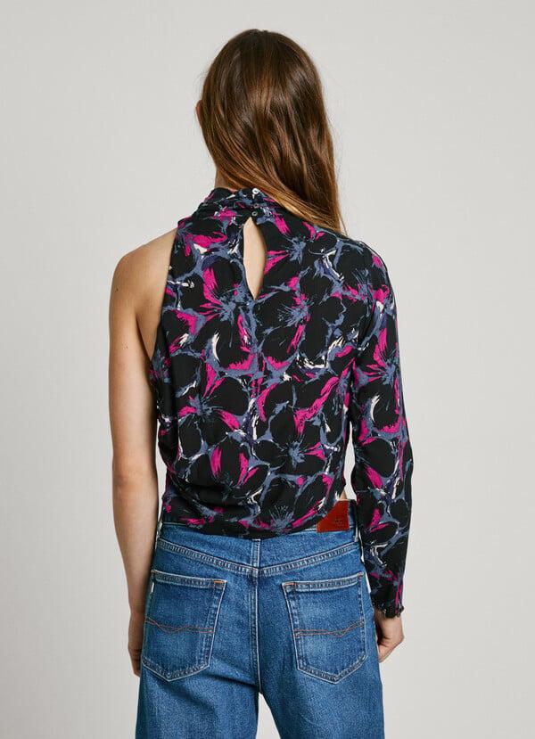 Pepe Jeans top asimétrico cuello alto Gran oferta