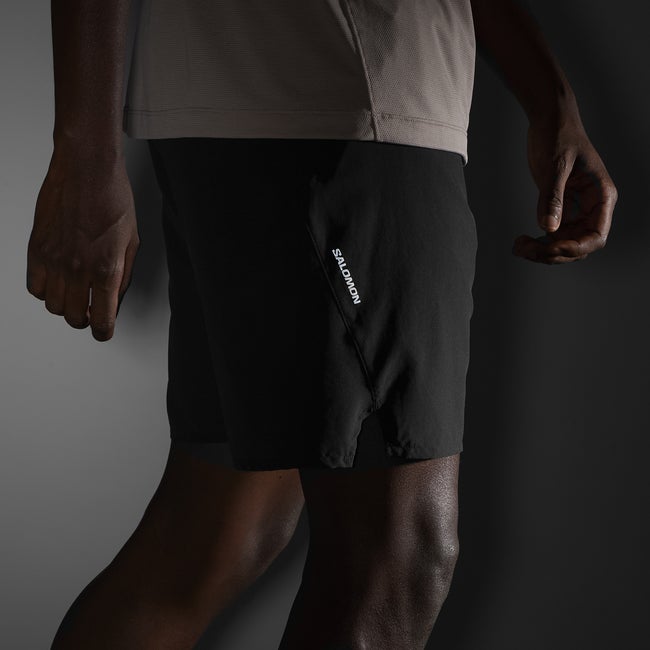 Salomon Shakeout Core 2in1 7" - Pantalón corto para hombre En oferta