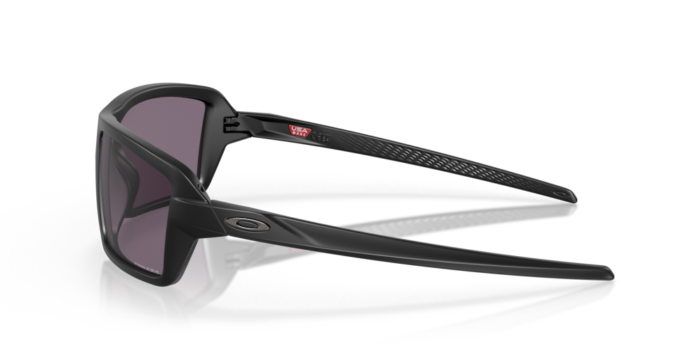 Oakley Gafas de sol Cables en Prizm Grey Matte Black En oferta